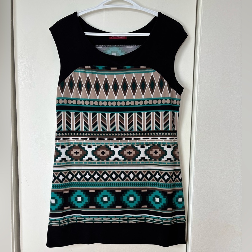 🎉4/30$🎉 Tribal Print Tunic Tank – Size Large (Ptp 19 stretch to 26) - Picture 1 of 4